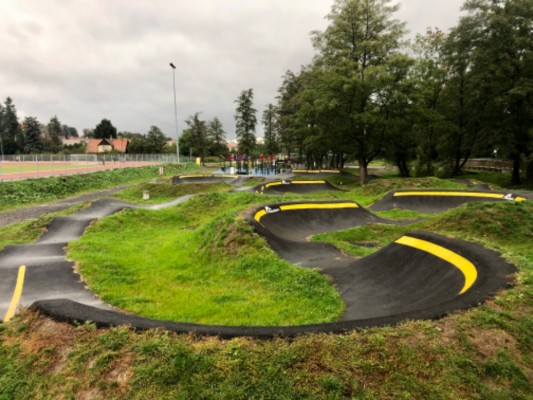 Pump track UB
