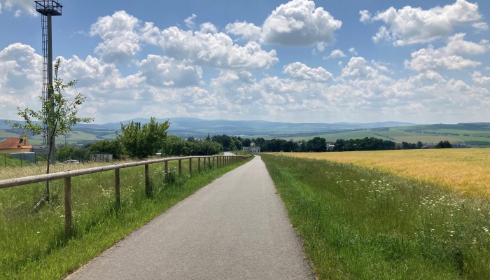 Stezka pro pěší a cyklisty Uherský Brod - Prakšice, část Uherský Brod