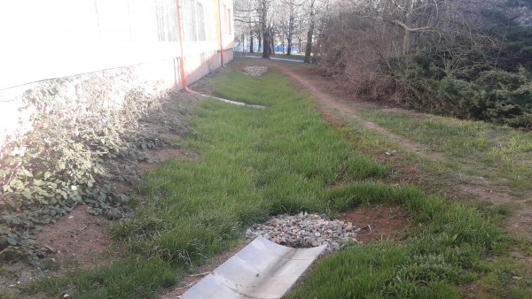 Hospodaření se srážkovými vodami - ZŠ Na Výsluní