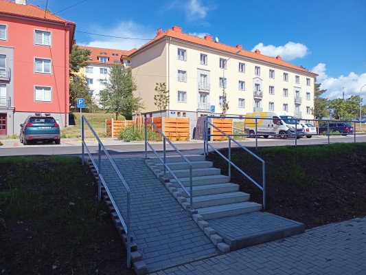 Schodišě po rekonstrukci