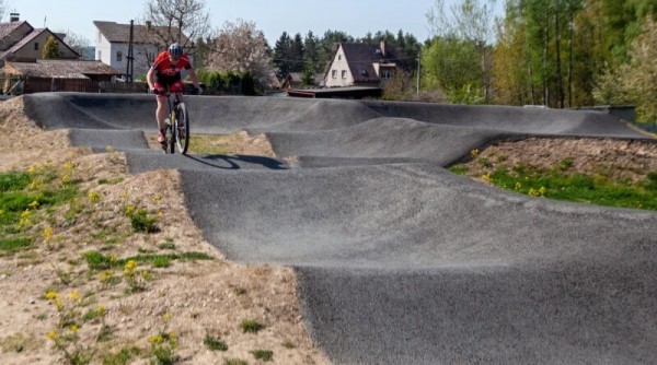 Pump track UB